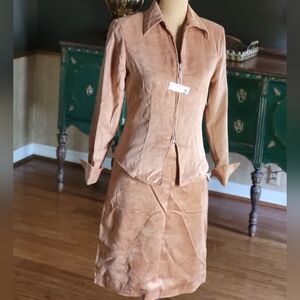 Paparazzi by Biz faux whiskey colored suede skirt set small with tags